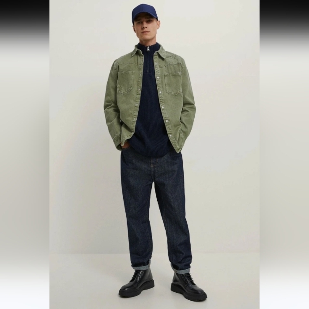 NWOT ZARA MEN distressed JEANS JACKET LARGE